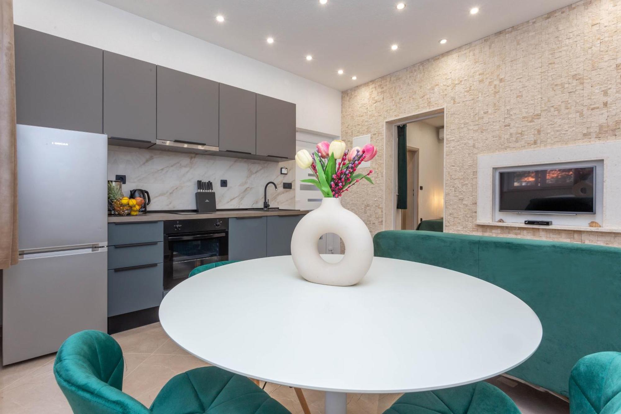 Apartments By The Sea Cove Zastupac, Hvar - 8761 Hvar Town Room photo