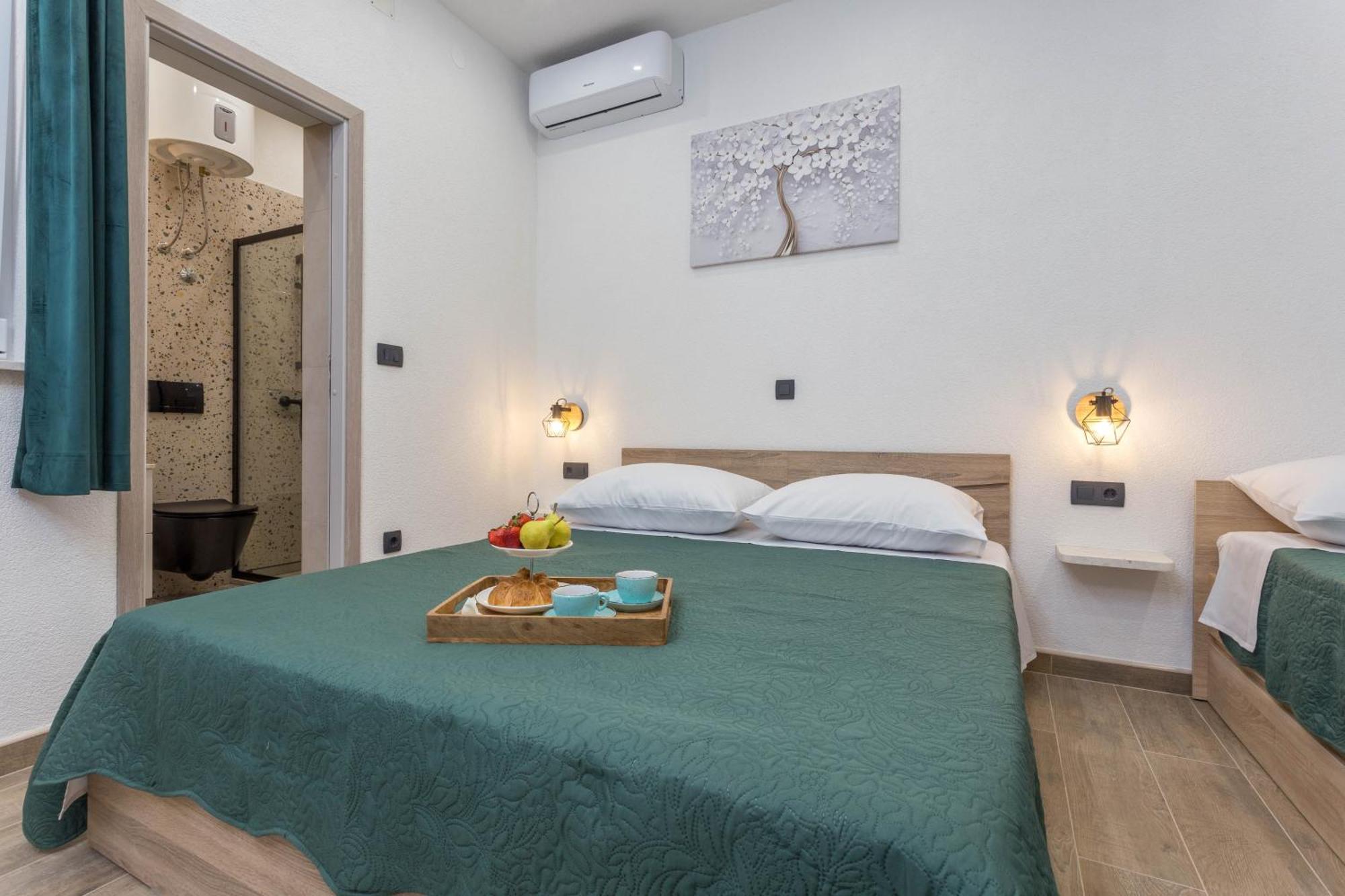 Apartments By The Sea Cove Zastupac, Hvar - 8761 Hvar Town Exterior photo