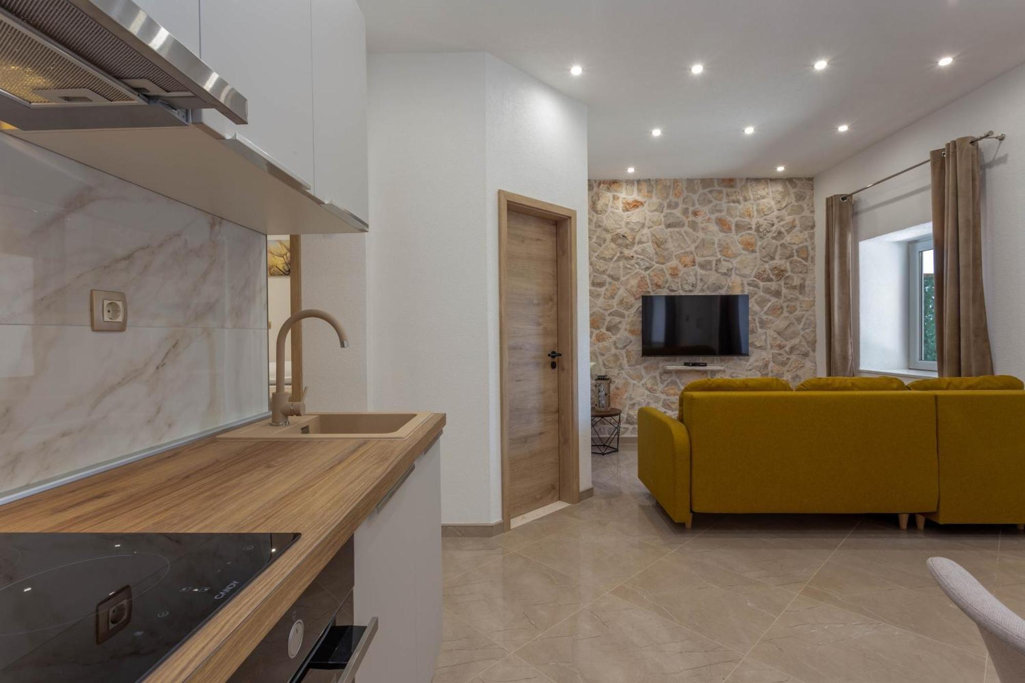 Apartments By The Sea Cove Zastupac, Hvar - 8761 Hvar Town Room photo