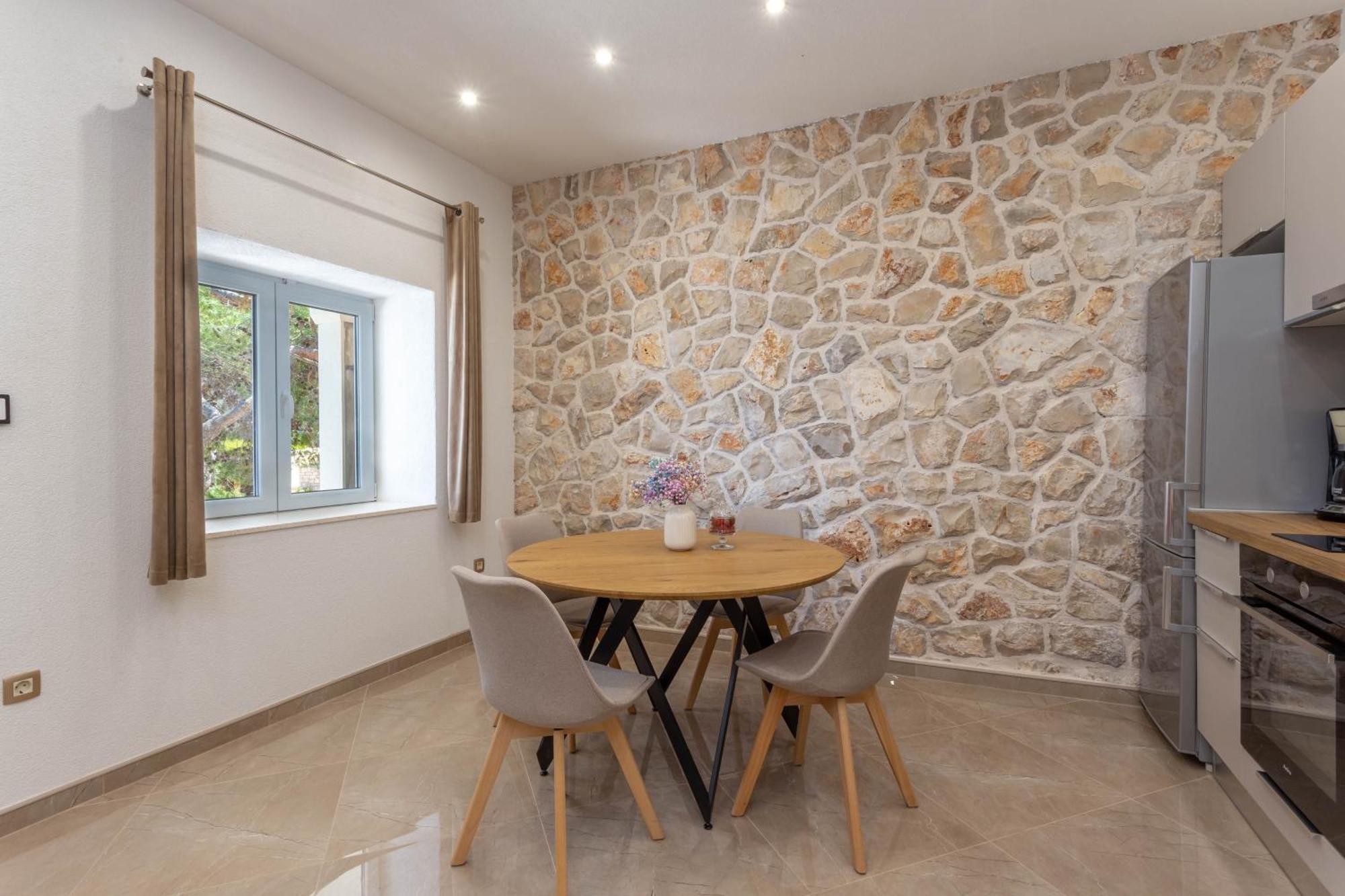 Apartments By The Sea Cove Zastupac, Hvar - 8761 Hvar Town Room photo